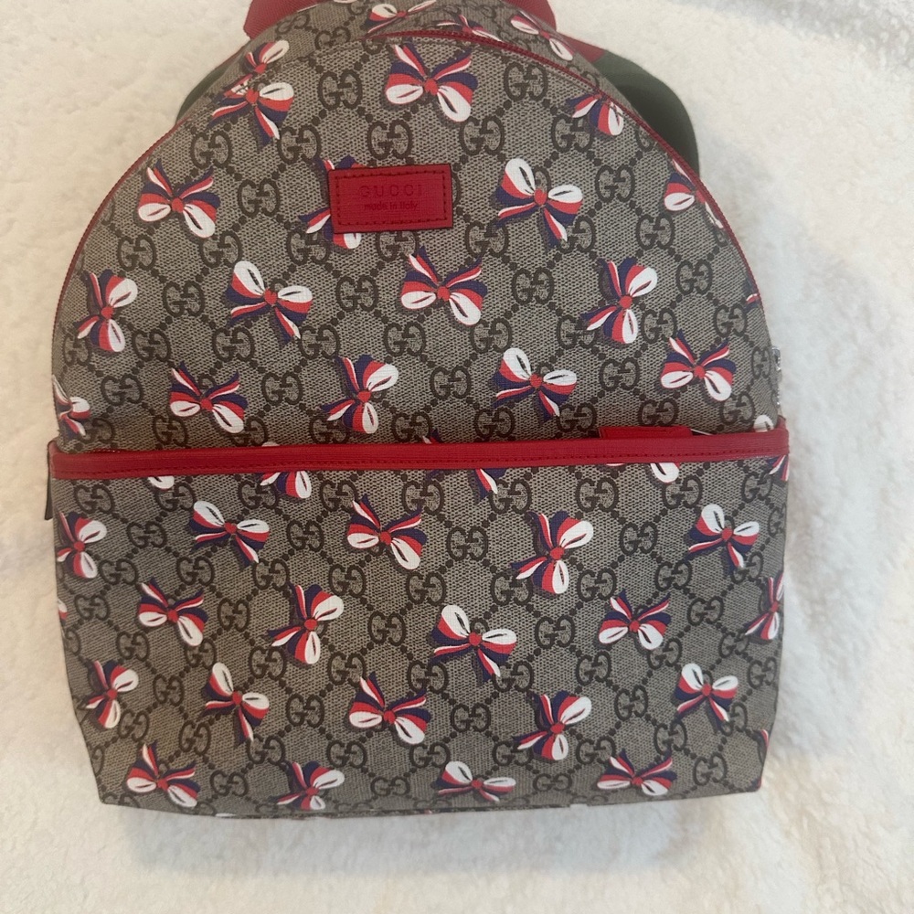 Rare Gucci Kids GG Bow Print Backpack w/ Heart Straps – 2019 – NWOT